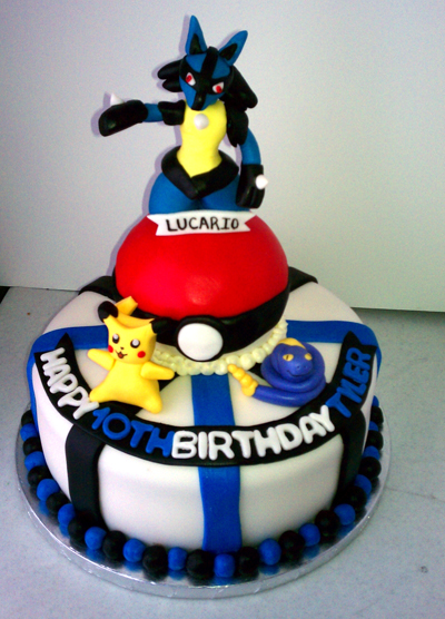 http://pocketmonsters.co.il/wp-content/uploads/2011/09/pokemon-cake-lucario.jpg