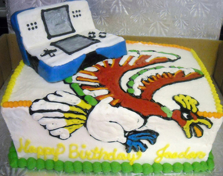 http://pocketmonsters.co.il/wp-content/uploads/2011/09/pokemoncakes9.jpg